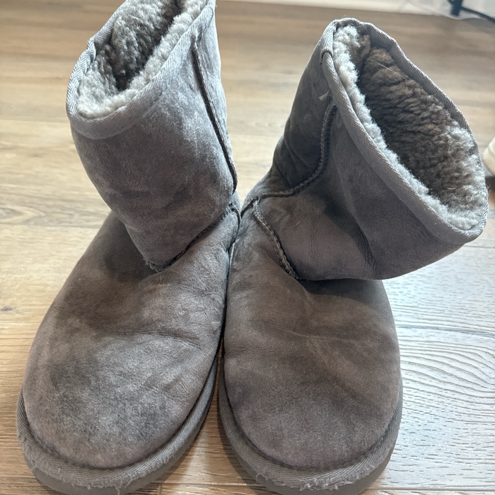 Gray Ugg Classic Short Boots